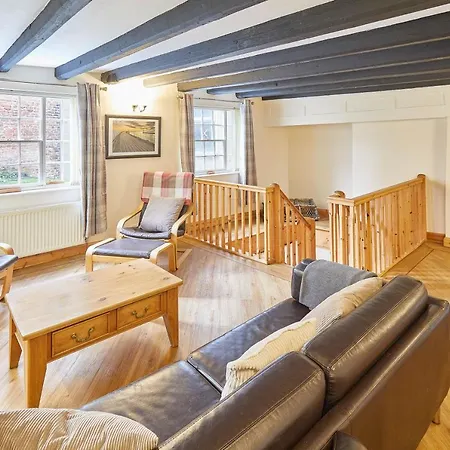 Semesterbostad Host & - Jacksons